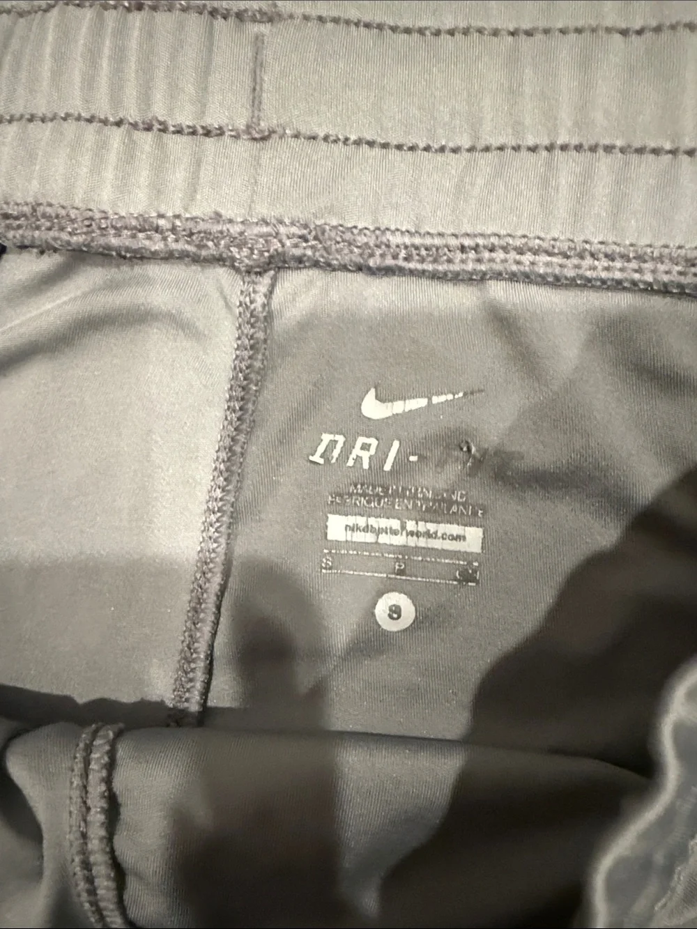 Bundle: 3 pieces Nike activewear best size Medium